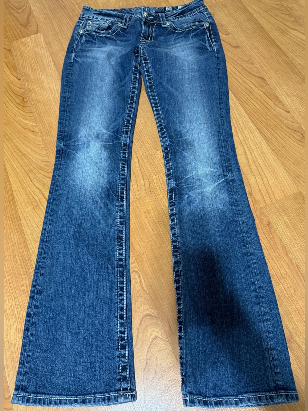 Miss Me Women's Bootcut Jeans Medium Wash Blue Stretch Rhinestone Studded 28